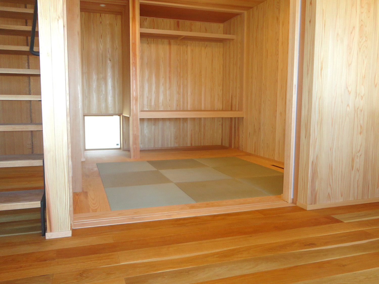 木造住宅にも合う畳の色彩