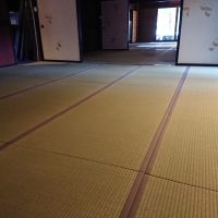 民家改修工事で、新調畳いれました。五部屋続きの和室です。